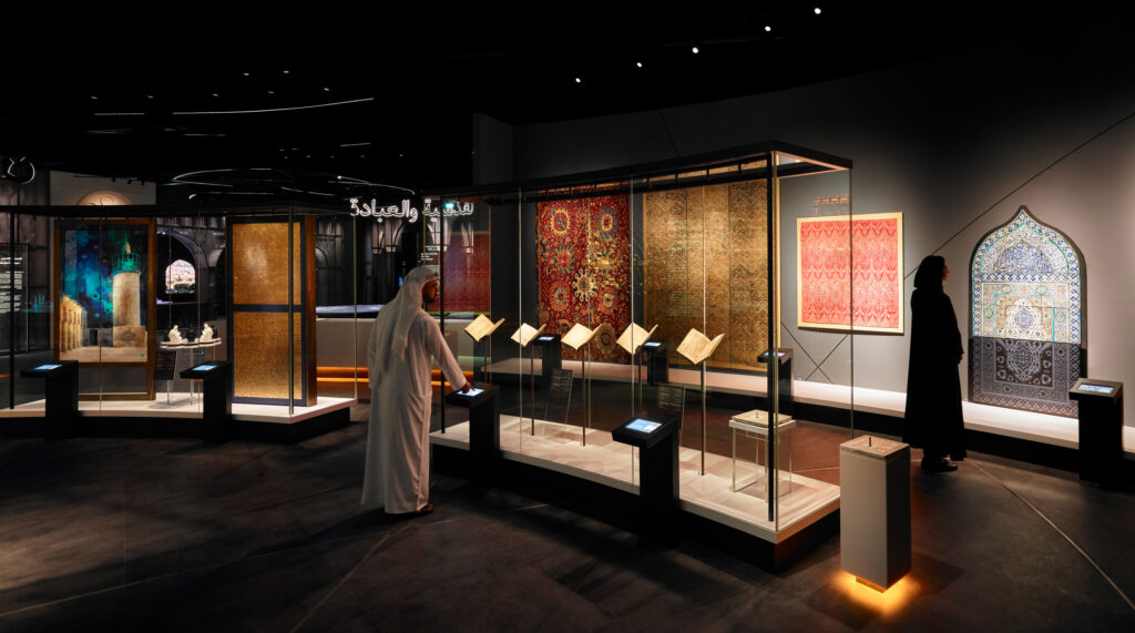 An immersive lighting design by Michael Grubb Studio enhances the Light & Peace Visitor Experience at Sheikh Zayed Grand Mosque in Abu Dhabi, UAE, using brightness, shadow, and colour to guide visitors through themes of faith, coexistence, and shared humanity.